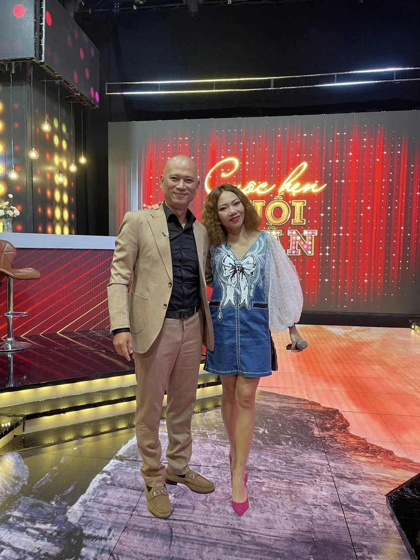 MC Long Vũ và Diva Hà Trần. Ảnh: FBNV MC Long Vũ và Diva Hà Trần. Ảnh: FBNV