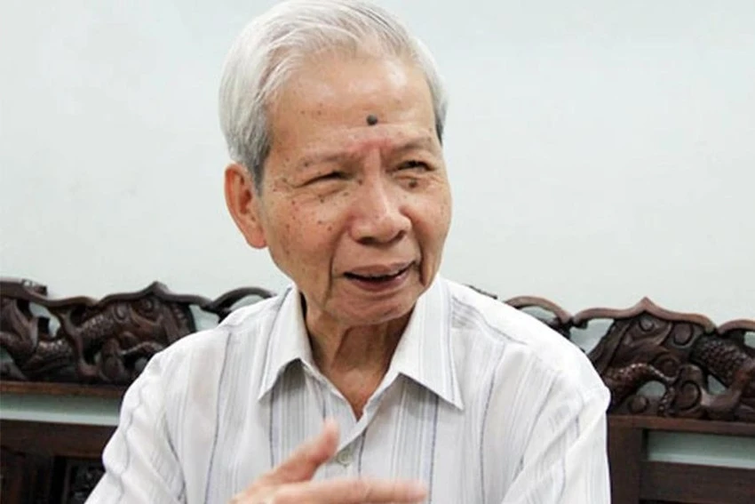 Với nhiều thế hệ học trò, đồng nghiệp, ông được biết đến là một nhà giáo, nhà nghiên cứu tâm huyết, cả đời đóng góp cho nền giáo dục nước nhà. Ảnh: Khoavanhoc. Với nhiều thế hệ học trò, đồng nghiệp, ông được biết đến là một nhà giáo, nhà nghiên cứu tâm huyết, cả đời đóng góp cho nền giáo dục nước nhà. Ảnh: Khoavanhoc.