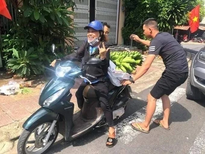 Cuộc sống tại Kon Tum của ca sĩ Siu Black. Ảnh: Chụp màn hình Cuộc sống tại Kon Tum của ca sĩ Siu Black. Ảnh: Chụp màn hình