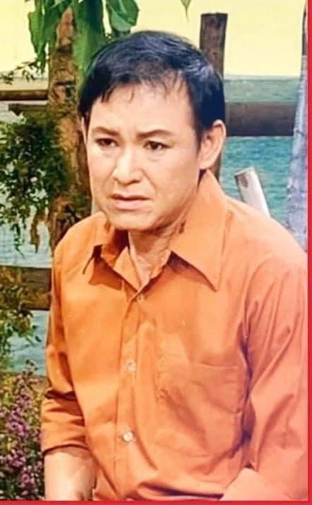 Nghệ sĩ Tiến Dũng (Nhà hát Trần Hữu Trang). Ảnh: T.H Nghệ sĩ Tiến Dũng (Nhà hát Trần Hữu Trang). Ảnh: T.H