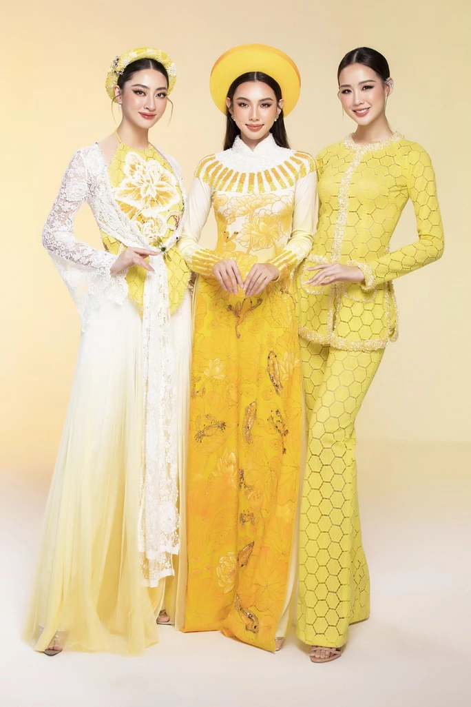 Trong bộ ảnh này, cả ba nhận được nhiều lời khen ngợi từ cộng đồng mạng khi thể hiện đúng tiêu chí và thông điệp của cuộc thi với những trang phục truyền thống đến từ nhà thiết kế Bảo Bảo. Trong bộ ảnh này, cả ba nhận được nhiều lời khen ngợi từ cộng đồng mạng khi thể hiện đúng tiêu chí và thông điệp của cuộc thi với những trang phục truyền thống đến từ nhà thiết kế Bảo Bảo.