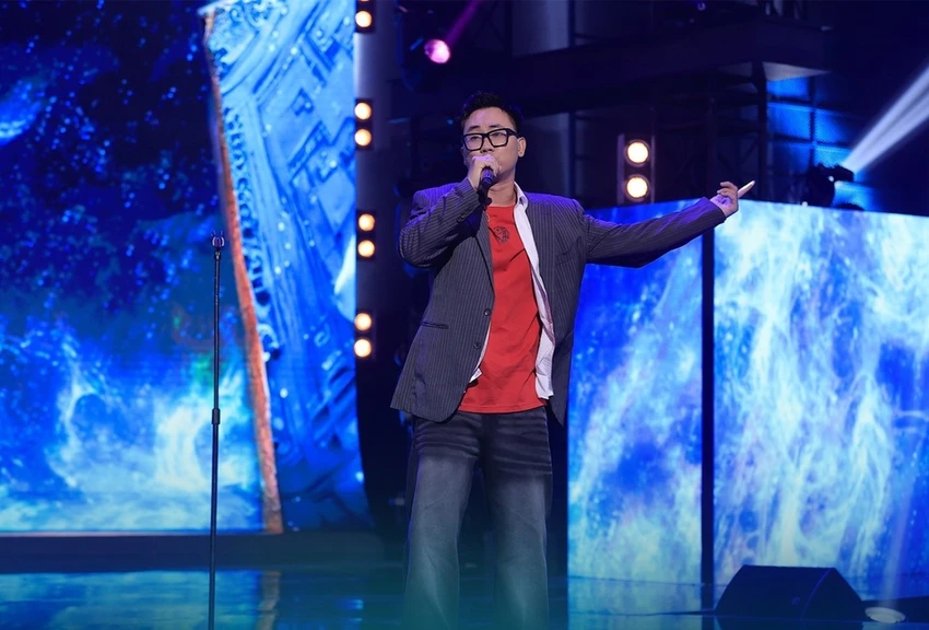 Huỳnh Công Hiếu trình diễn bản rap "Huỳnh Kim Long" tại vòng chinh phục Huỳnh Công Hiếu trình diễn bản rap "Huỳnh Kim Long" tại vòng chinh phục