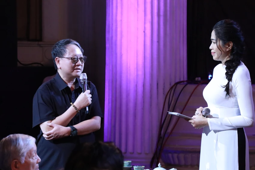 Nhạc sĩ Đức Trịnh chia sẻ tại chương trình Nhạc sĩ Đức Trịnh chia sẻ tại chương trình