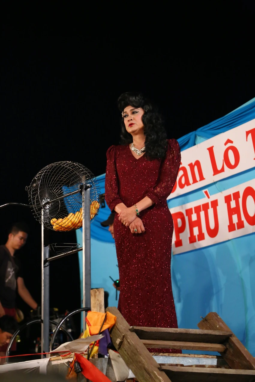 Nhiều khán giả nhớ đến hình ảnh nàng Lệ Liễu của gánh lô tô Phù Hoa. Ảnh: FBNV Nhiều khán giả nhớ đến hình ảnh nàng Lệ Liễu của gánh lô tô Phù Hoa. Ảnh: FBNV
