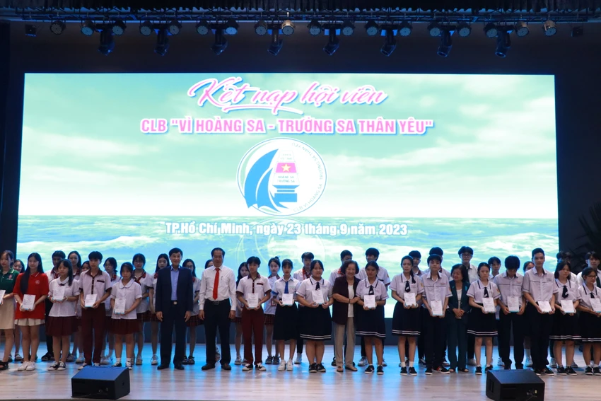 quy-hoc-bong-vu-a-dinh3.JPG