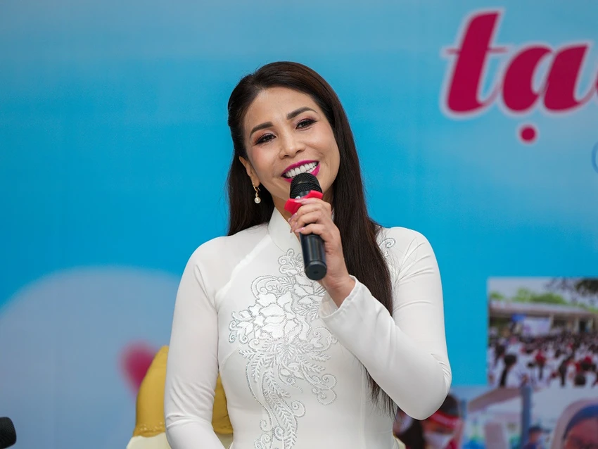 ly-huong.JPG