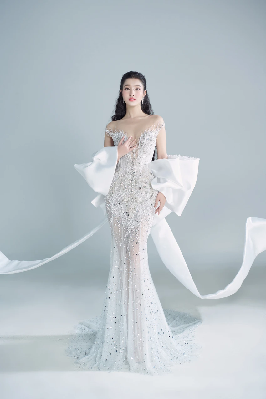 phuong-nhi.jpg