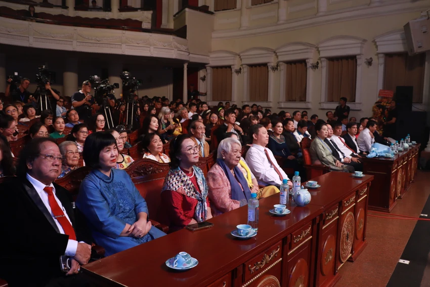 lien-hoan-phim-ngan-tphcm.JPG