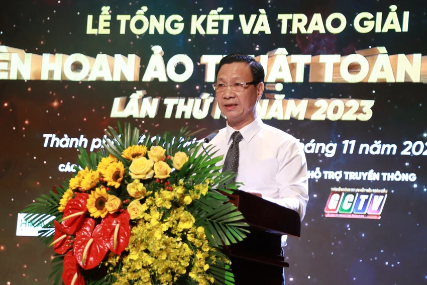 nsnd-ta-duy-anh.JPG