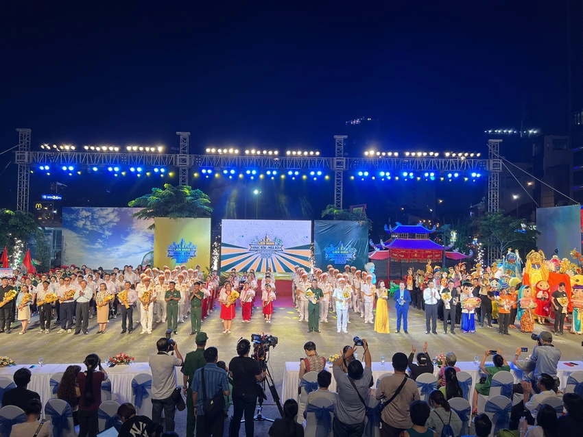 lien-hoan-nhac-ken2.jpg