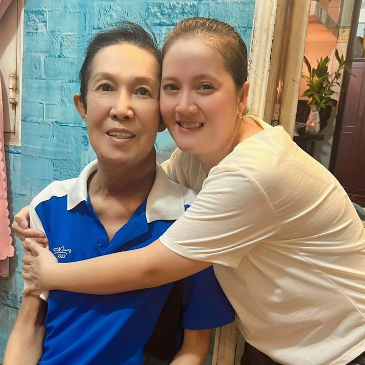 Hồng Loan