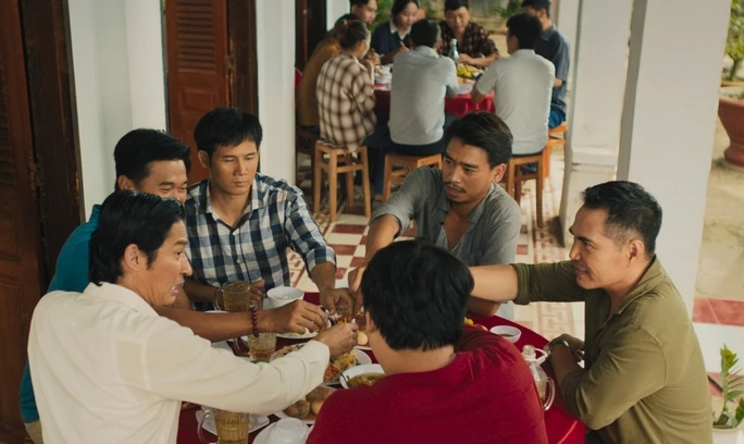 lat-mat6-ly-hai.jpg