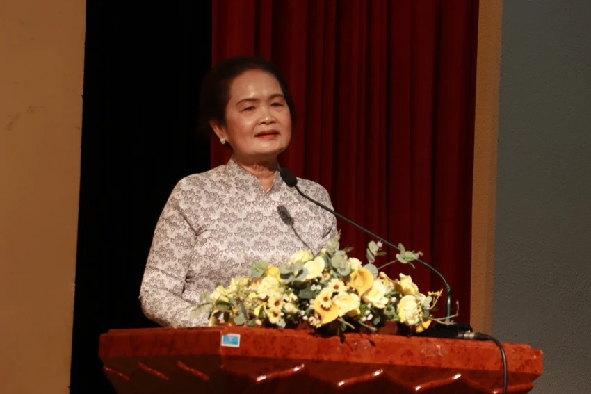 hoi-nha-van-tphcm.JPG