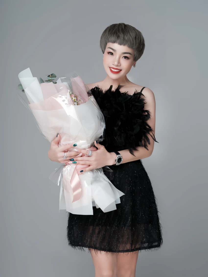 ngoc-khue.jpg