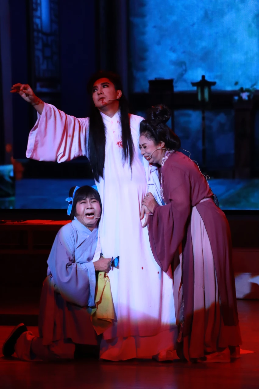 luong-son-ba-chuc-anh-dai.JPG
