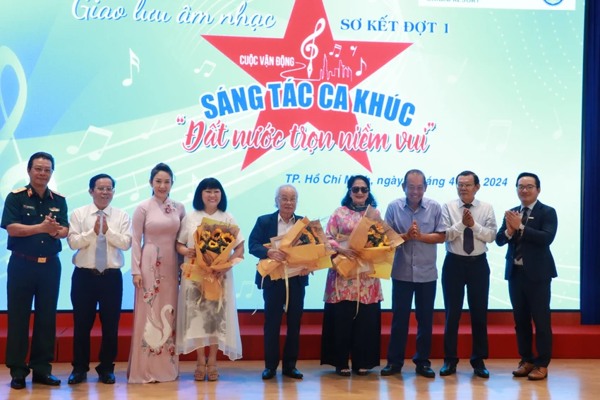 mai-vang-tri-an.JPG
