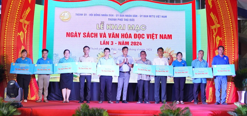 ngay-sach-va-van-hoa-doc-thu-duc4.jpg