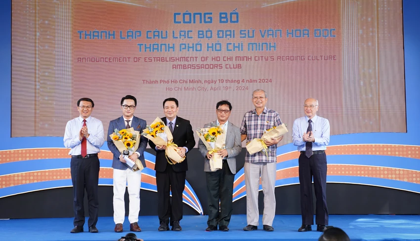 ngay-sach-va-van-hoa-doc4.jpg