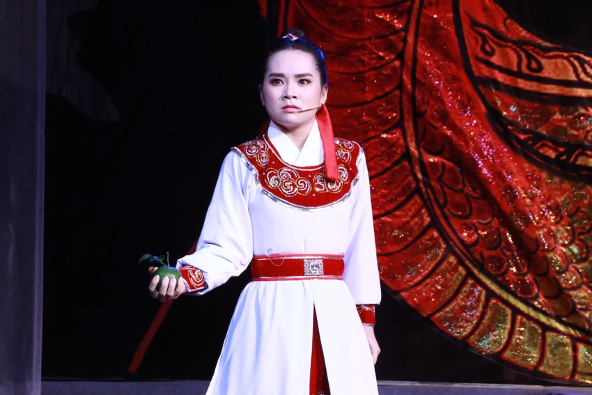 la-co-theu-6-chu-vang3.JPG