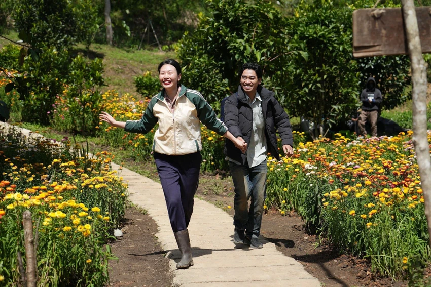 dien-vien-tung-rot-vai-2-lan-dong-phim-lat-mat3.jpg