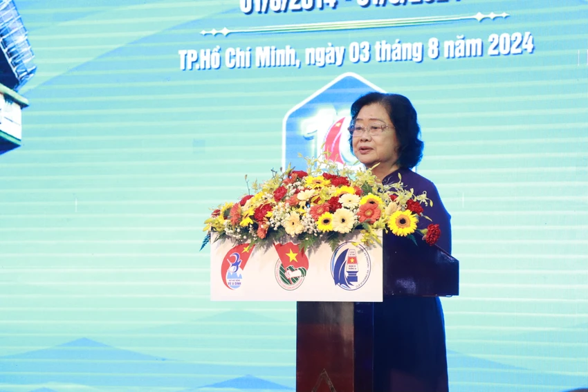 vi-hoang-sa-truon-sa-than-yeu1.JPG