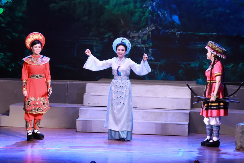 tieng-trong-me-linh5.JPG