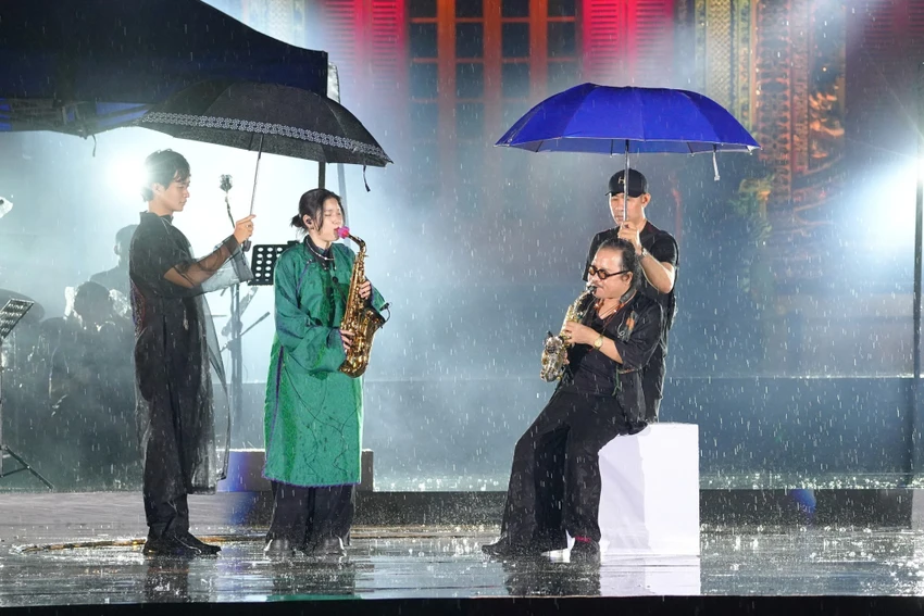 hue-symphony- ban-giao-huong-hue4.jpg