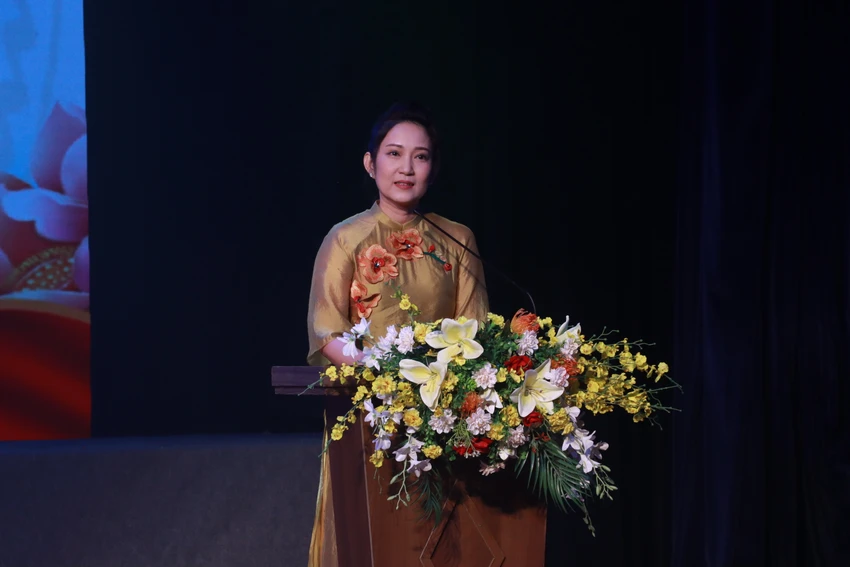 cai-luong-tuong-co6.JPG