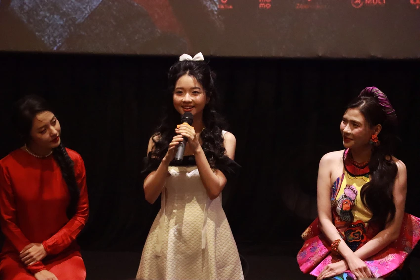 phim-kinh-di-cam1.JPG