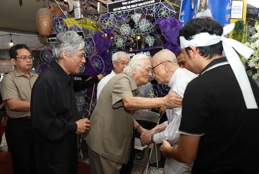 nguyen-dinh-dau13.jpg