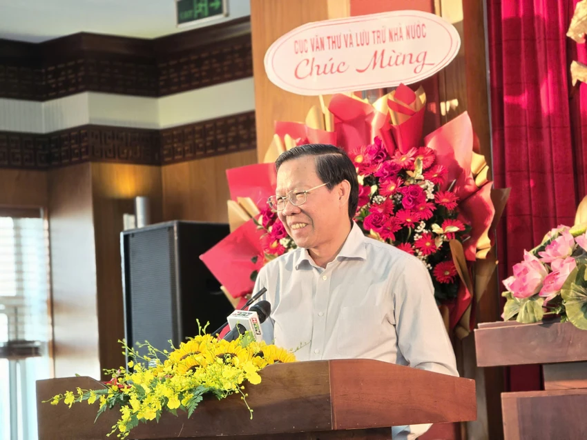 giai-thuong-tran-van-giau3.jpg