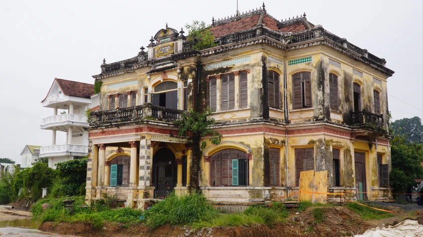 Biệt thự cổ 100 tuổi ở Đồng Nai
