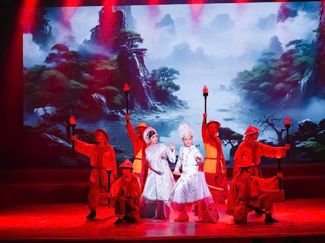 Lien-hoan-cai-luong-toan-quoc.jpg