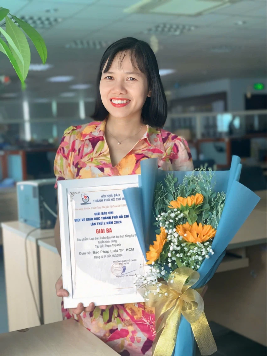 pham-thi-anh.jpg