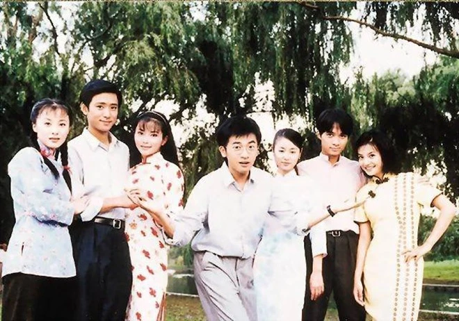 nha-van-quynh-giao.jpg