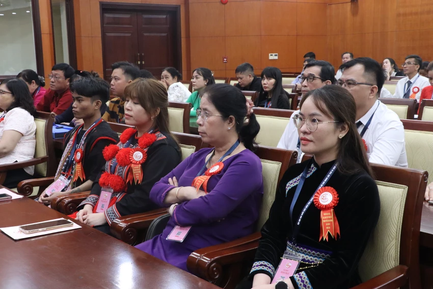 dai-hoi-dai-bieu-cac-dan-toc-thieu-so13.JPG