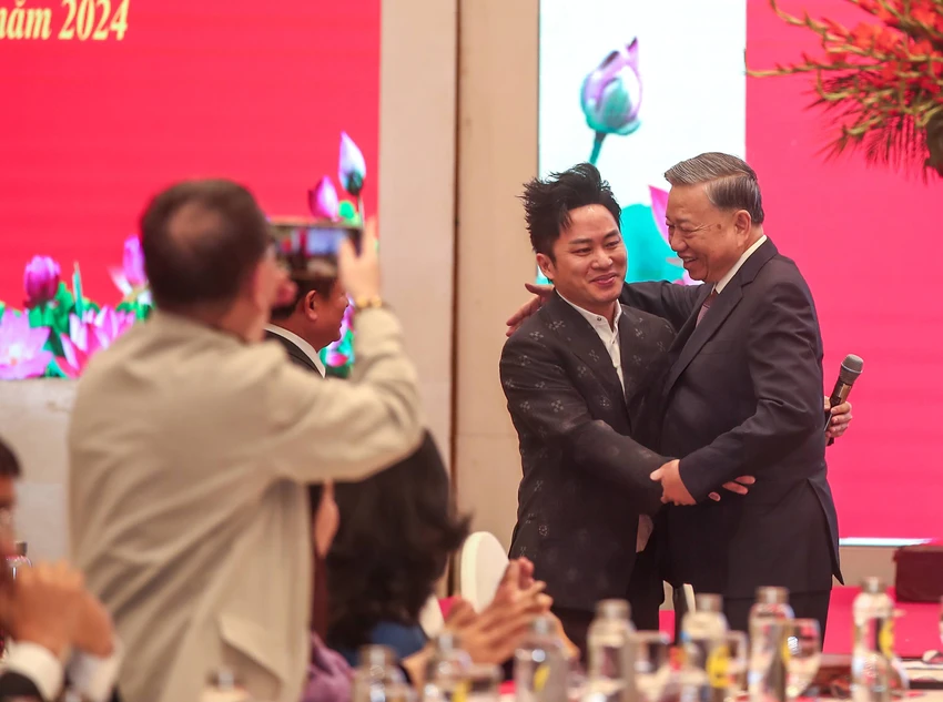 tong-bi-thu-to-lam3.jpg