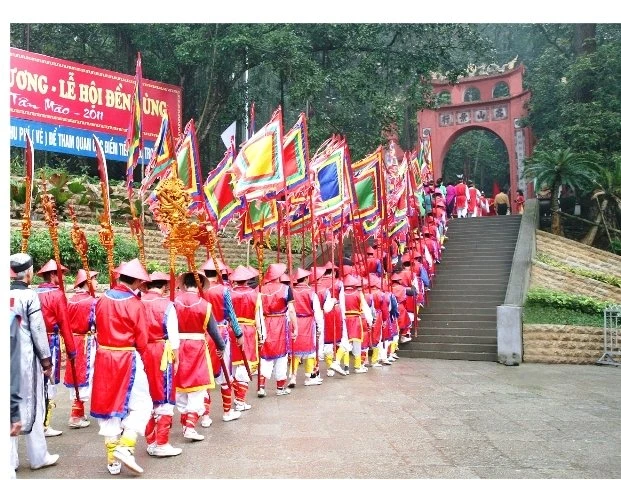 le-hoi-truyen-thong-le-hoi-den-hung6.jpg