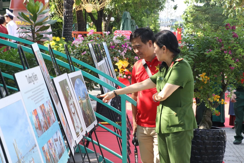 cot-moc-chu-quyen-dao-truong-sa10.JPG