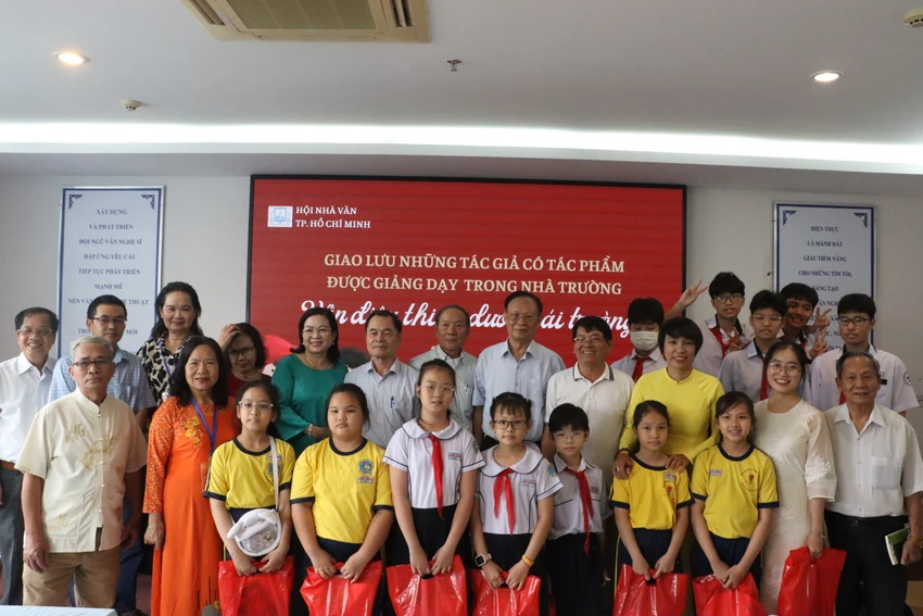 ngay-tho-viet-nam15.JPG