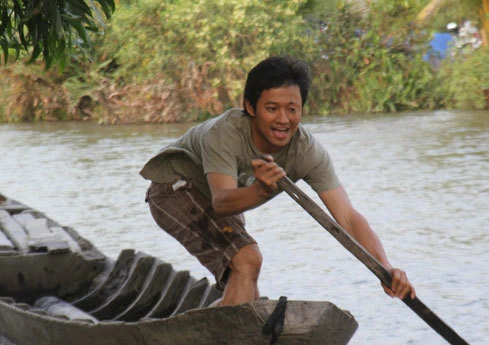 dien-vien-quy-binh1.jpg
