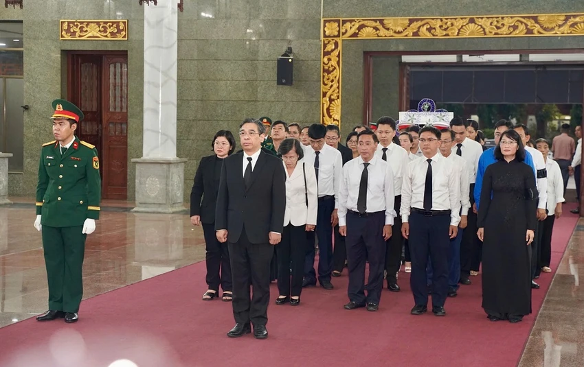 phan-luong-cam21.jpg