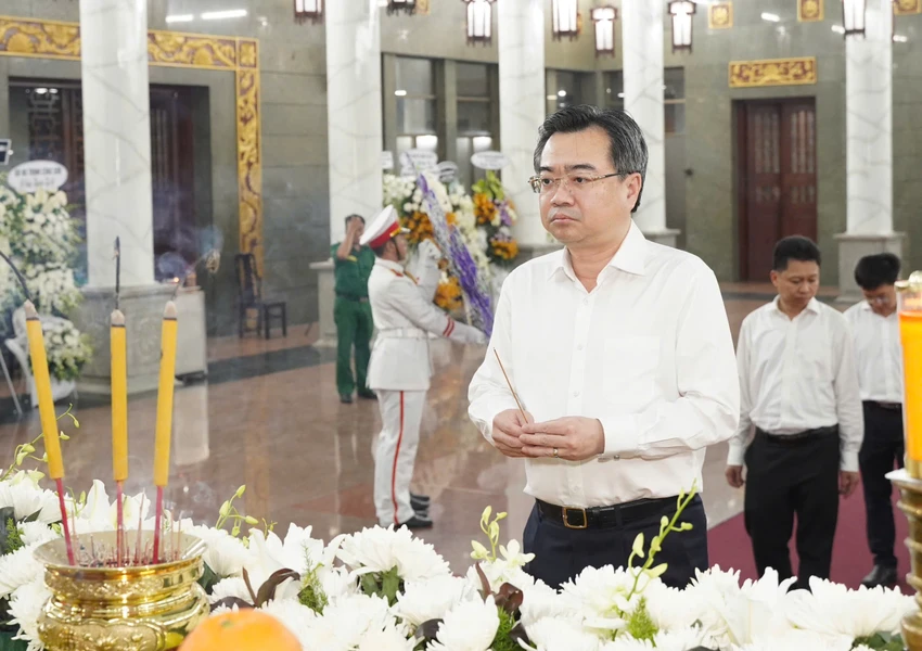 phan-luong-cam38.jpg