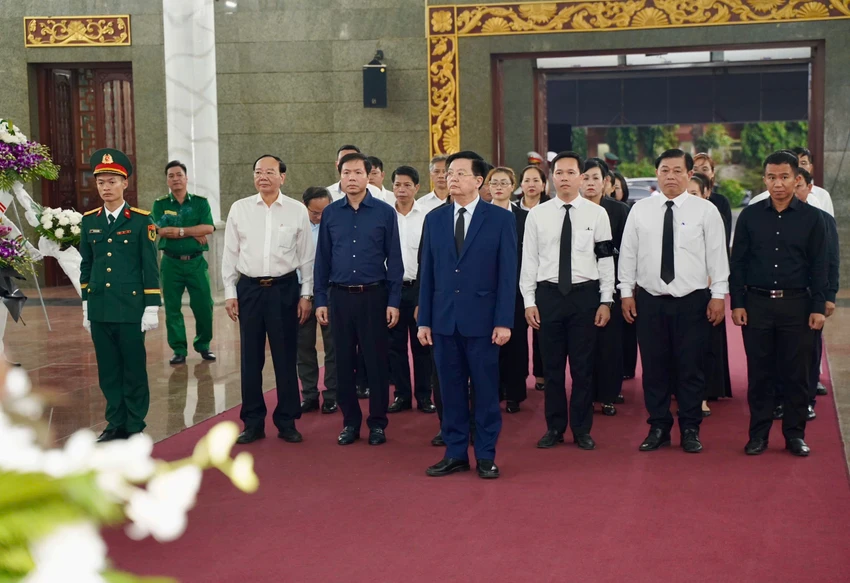 phan-luong-cam8.jpg