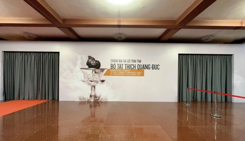 xa-loi-trai-tim-bo-tat-thich-quang-duc.jpg