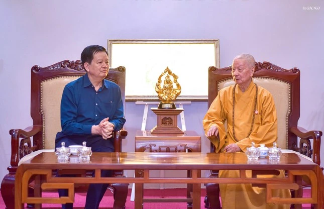 xa-loi-trai-tim-bo-tat-thich-quang-duc.jpg