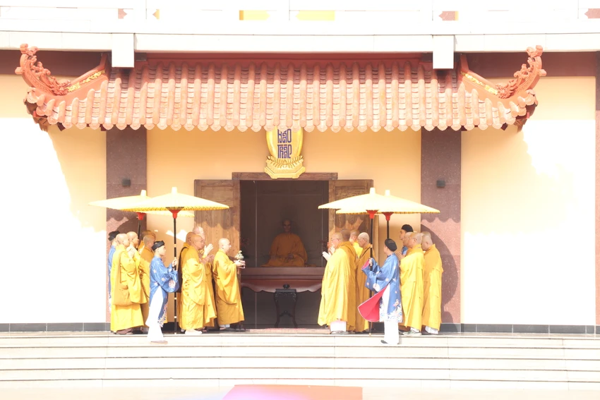 xa-loi-trai-tim-bo-tat-thich-quang-duc6.JPG