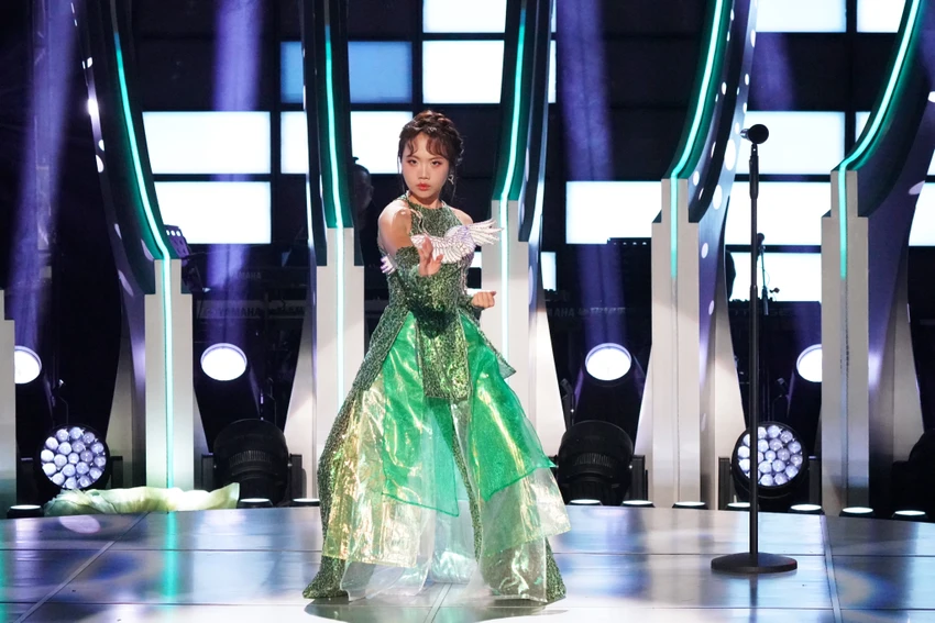phuong-my-chi.JPG