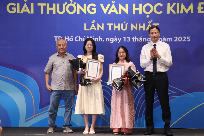 giai-thuong-van-hoc-kim-dong3.JPG