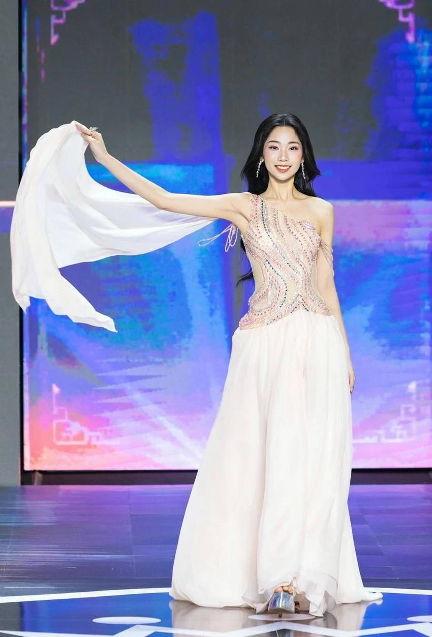 hoa-hau-viet-nam-2024-5.jpg